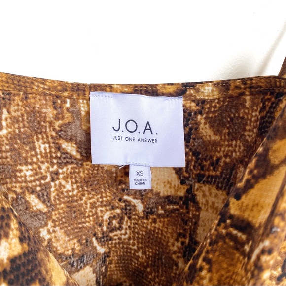 J.O.A Python Print Midi Dress - Picture 8 of 8